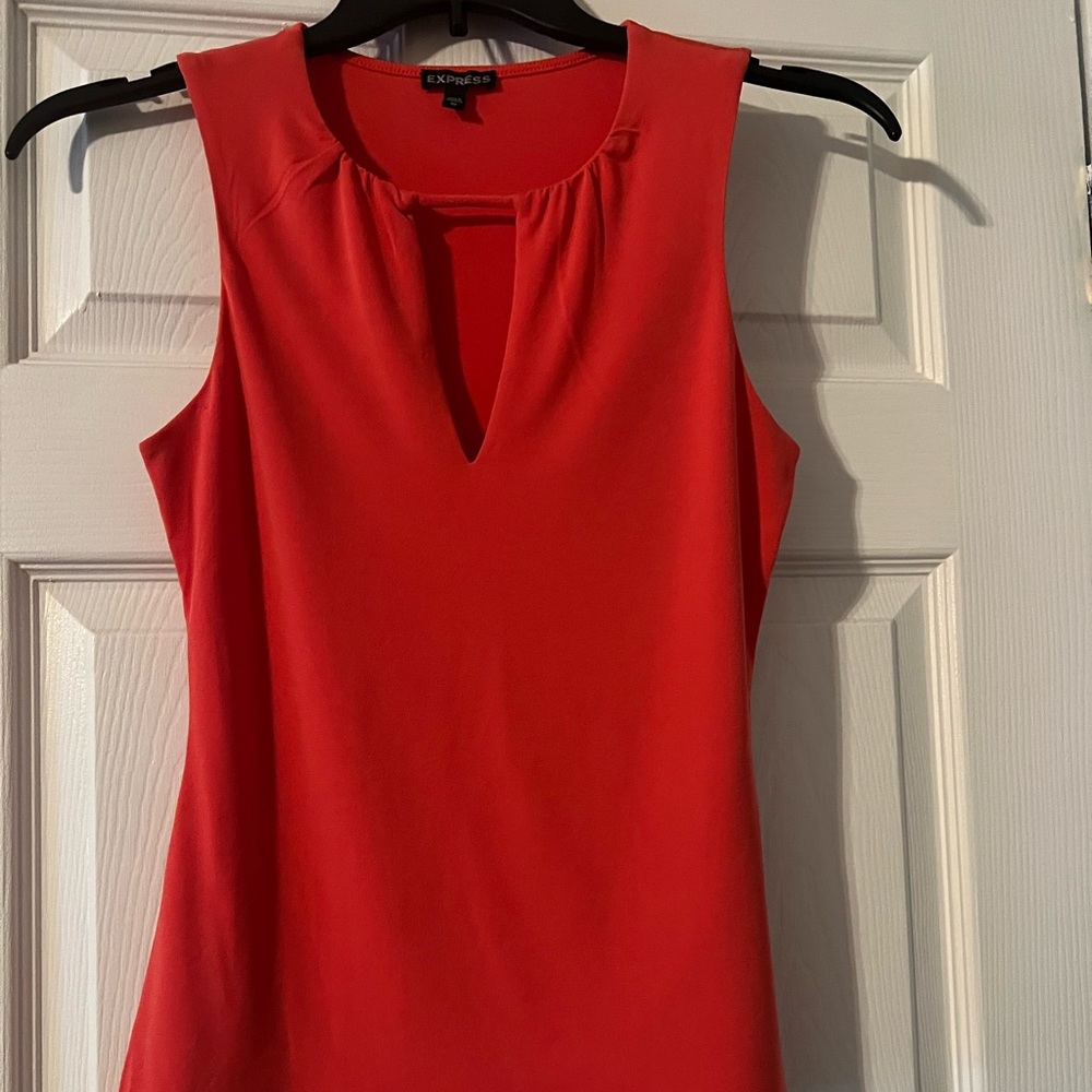 Express sleeveless shirt